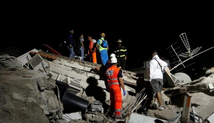 Σεισμός στην Ιταλία: Θρήνος, αγωνία κι ένα θαύμα – Απίστευτες εικόνες