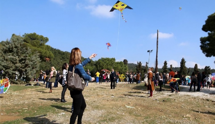 Καλή Καθαρά Δευτέρα και Καλή Σαρακοστή: Η Καθαρά Δευτέρα, τα Κούλουμα και το πέταγμα του χαρταετού