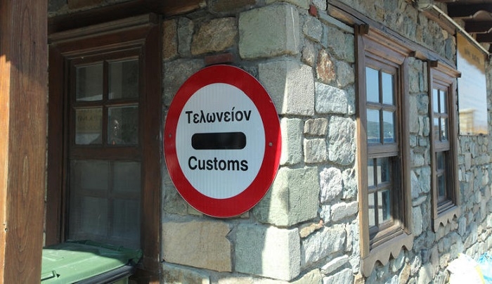 Απεργία από τις 7 Οκτωβρίου των τελωνειακών υπαλλήλων