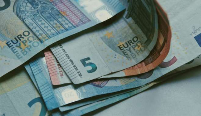 Έρχεται νέο ασφαλιστικό νομοσχέδιο - Μειώνονται οι παροχές στα ταμεία ΔΕΚΟ και τραπεζών