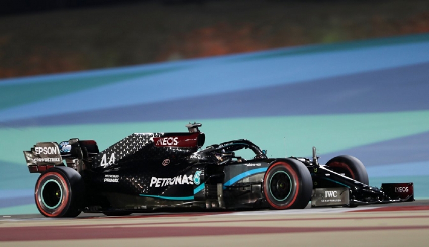 Ασταμάτητος ο Λιούις Χάμιλτον! Πήρε την 98η pole position στο Μπαχρέιν
