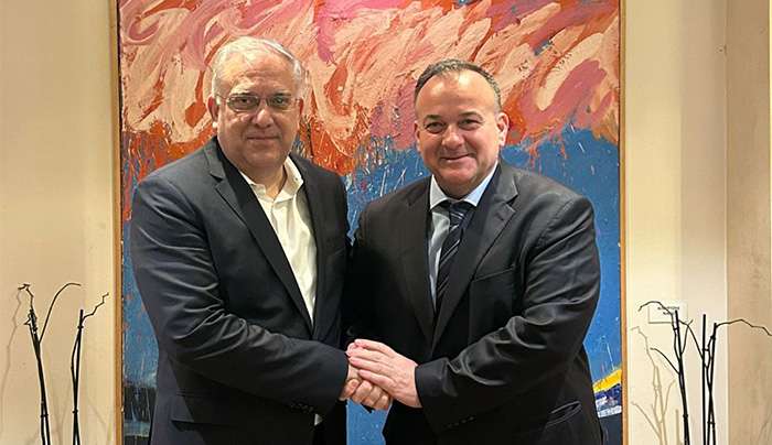 Γιάννης Παππάς: Στο σύνολο του υπαίθριου εμπορίου δεν απαιτείται φορολογική και ασφαλιστική ενημερότητα. Διευκρίνηση από το υπ. Ανάπτυξης.