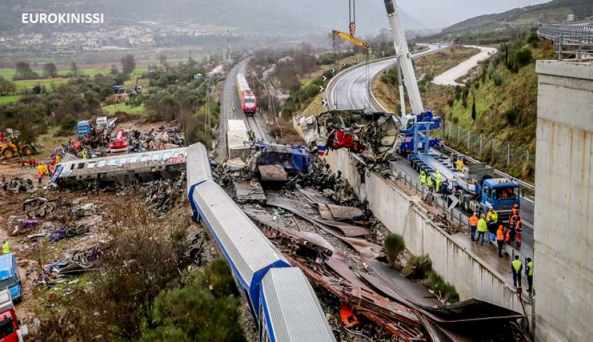 Τέμπη: Προφυλακιστέος ο επιθεωρητής κυκλοφορίας του ΟΣΕ -Έριξε τις ευθύνες και στον σταθμάρχη Παλαιοφαρσάλου