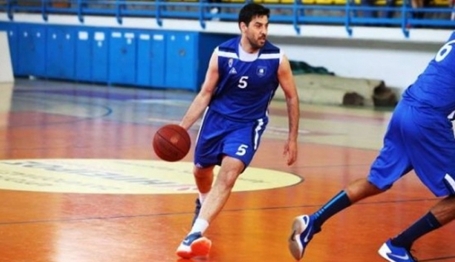 «Αγκαλιά» με Καυκή ο Ιπποκράτης