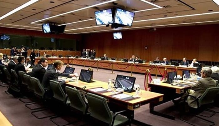 Αδιέξοδο: Χωρίς αποτέλεσμα η τηλεδιάσκεψη-Τσίπρας καλεί Γιουνκέρ