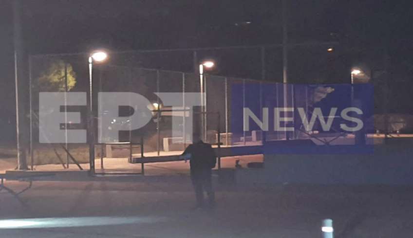 «Σκηνές τρόμου» στην Βούλα: Νύχτα με πυροβολισμούς, τρεις τραυματίες