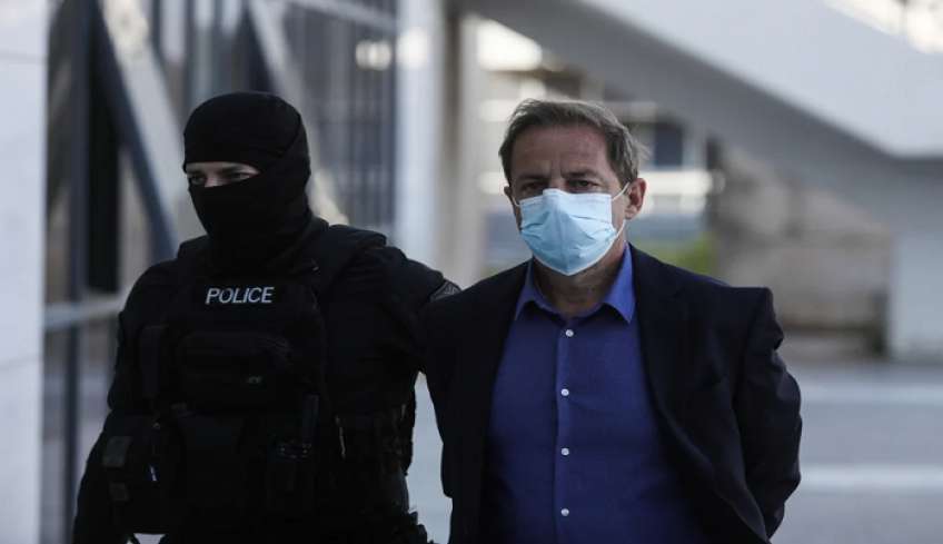«Με βίασε δύο φορές, πάγωσα» είπε ο 24χρονος για τον Λιγνάδη, άφαντος ο τρίτος καταγγέλλων