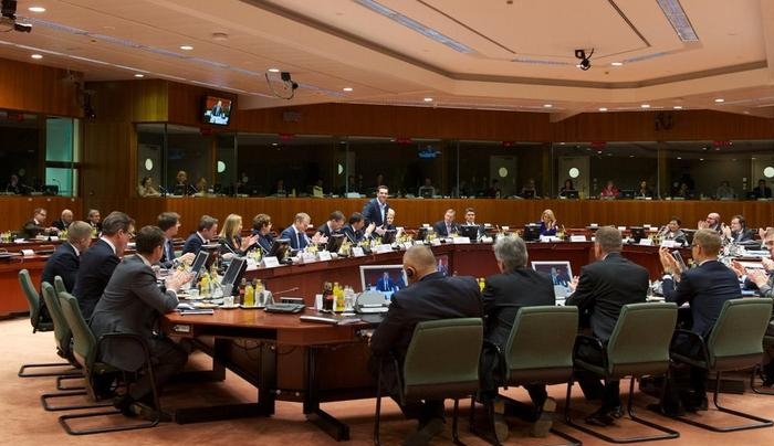 Με τρία σχέδια-φωτιά περιμένουν οι Βρυξέλλες τον Τσίπρα