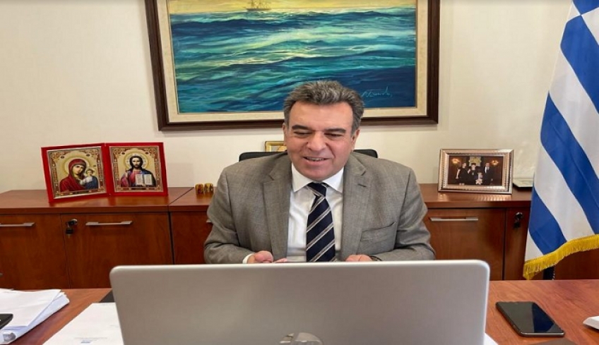 Πρωτοβουλία Μάνου Κόνσολα για να επιτραπεί η μετακίνηση των μελισσοκόμων της Κω στην Κάλυμνο