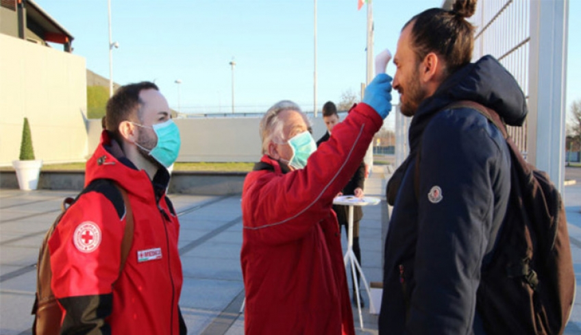 Σε καραντίνα 14 μέρες όσοι έρχονται στη χώρα – Κλείνουν όλα τα καταστήματα λιανικής