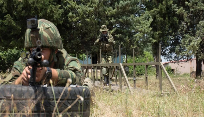 Κόβονται οι άδειες ορκωμοσίας νεοσυλλέκτων – Τι λέει το ΓΕΕΘΑ