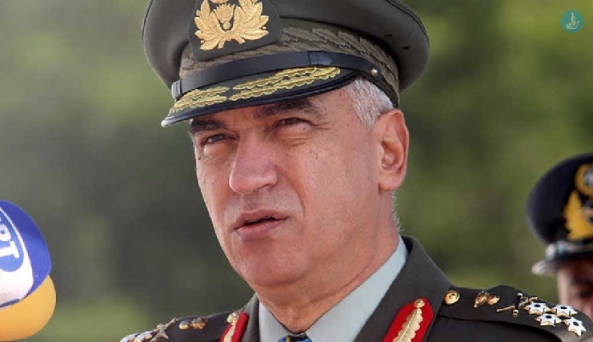 Κωσταράκος: Μην εμπλέκετε σε πολιτικά παιχνίδια την ηγεσία των Eνόπλων Δυνάμεων