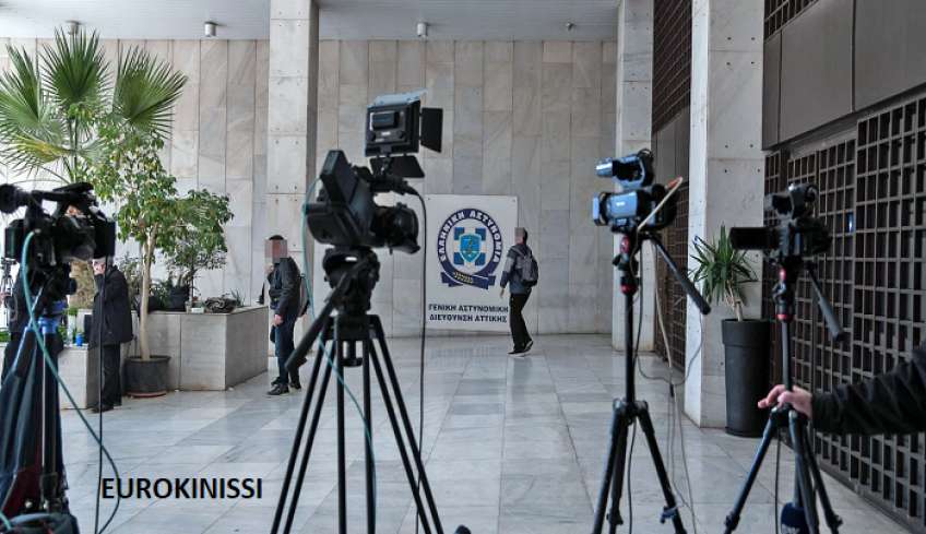 Κολωνός: Άλλοι δύο εμφανίστηκαν στη ΓΑΔΑ -Έκαναν χρήση του blindchat, ο ένας είχε συνομιλήσει με τη 12χρονη