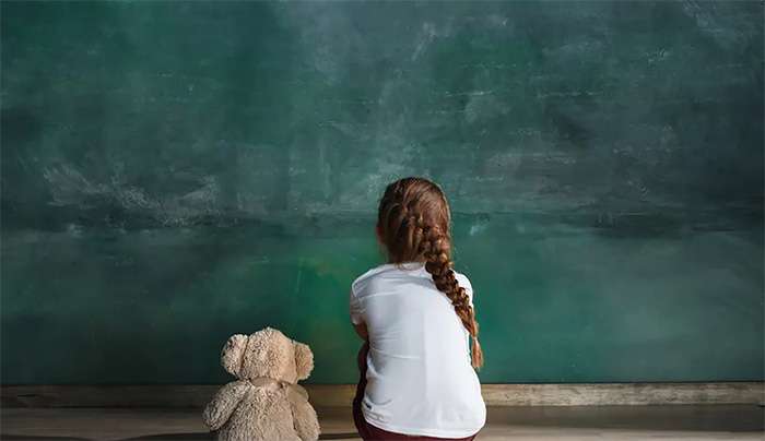 Συνελήφθη 79χρονος Γάλλος για αποτρόπαιη σεξουαλική κακοποίηση ανήλικης