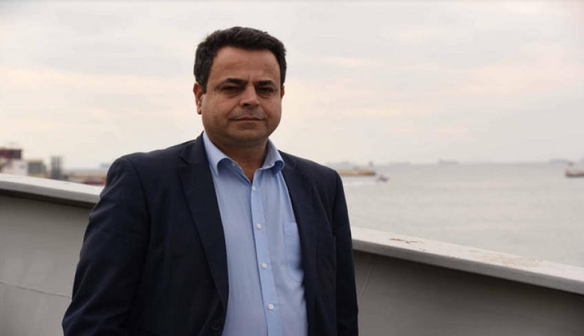 «Ν. Σαντορινιός: Με τα οφειλόμενα προς τις επιχειρήσεις και τις ακτοπλοϊκές ανακοινώνει στήριξη το Υπουργείο. Η έλλειψη στρατηγικού σχεδιασμού στην ακτοπλοΐα οδηγεί σε επίταση της κρίσης στις νησιωτικές οικονομίες»
