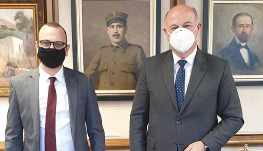 Στον υπουργό Δικαιοσύνης Κ. Τσιάρα προσέφυγε ο δήμος Πάτμου