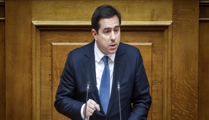 Μηταράκης: Αυστηρότεροι οι κανόνες περιορισμού κυκλοφορίας στις δομές φιλοξενίας