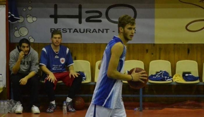 Θέλει Τριτσάρη και Λάμπρου