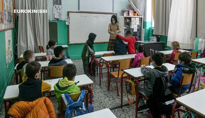 Ερωτική ταινία σε μαθητές Δ' Δημοτικού: Άγνοια δηλώνει ο διευθυντής, θα κινηθούν νομικά οι γονείς μαθητή