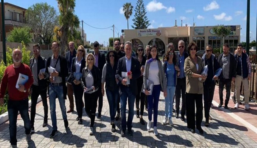 Δύναμη Αλλαγής: "Ελάτε να τους ευχηθείτε-Πόσο αστείοι θα γίνουν;"
