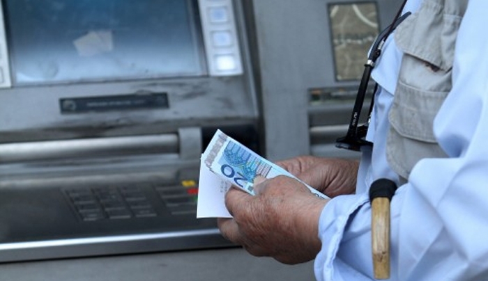 Καταθέσεις: Πως σώζονται από το κούρεμα – Τι θα γίνει με το capital control