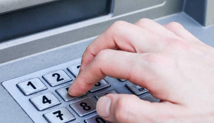 Τι συμβαίνει με τα capital controls –Κατσέλη: Μπορούν να αρθούν και σήμερα