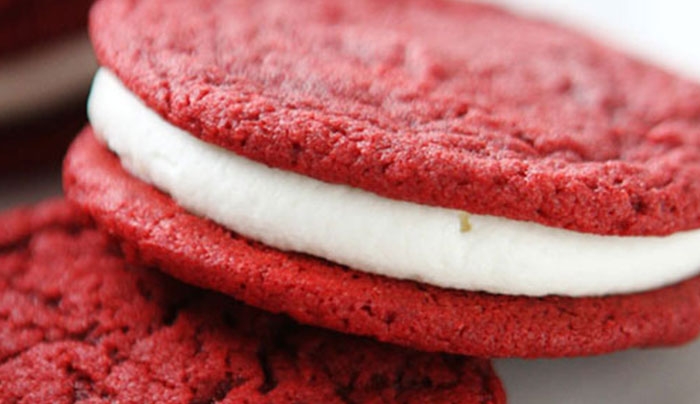 Κόκκινα μπισκότα Oreo