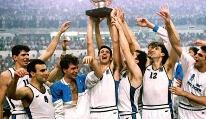 Σαν σήμερα o Γκάλης ο Γιαννάκης και τα άλλα παιδιά έκαναν το θαύμα!ΒΙΝΤΕΟ