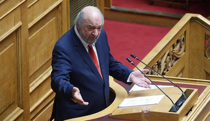 Γ. Νικητιάδης στη Βουλή: «Νόμπελ κακής νομοθέτησης» στο νομοσχέδιο του Υπουργείου Ανάπτυξης