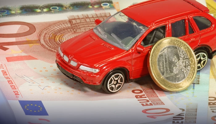 Ολοι οι φόροι που θα πληρώσετε μέχρι το τέλος του χρόνου (λίστα)