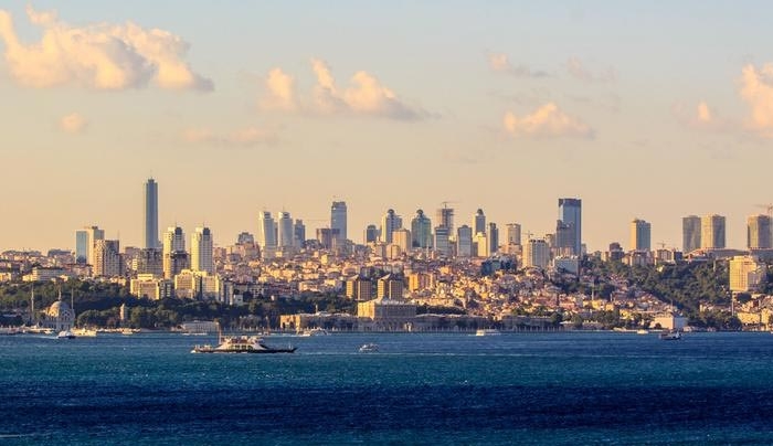 Πανικός από την κατάρρευση κτιρίου στην Κωνσταντινούπολη-ΒΙΝΤΕΟ