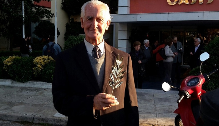 «Βράβευση του κ. Κωνσταντίνου Χατζηεμμανουήλ από τον Σύλλογο Φίλων Κλασικού Αθλητισμού»