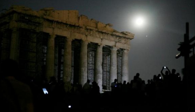 Χριστούγεννα με πανσέληνο για πρώτη φορά από το 1977