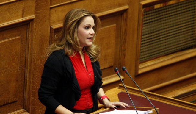 Μίκα Ιατρίδη: «Όσοι προσπαθούν να με κάνουν “μαξιλάρι”, κοιμούνται τον ύπνο του δικαίου».