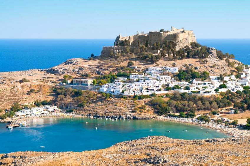 Το οχυρό της Ρόδου που δεσπόζει στο αρχιπέλαγος (εικόνες)