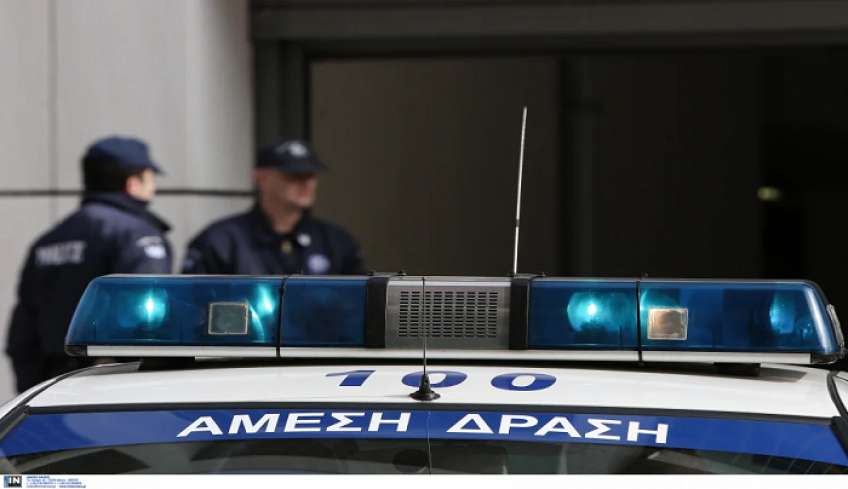 Συνελήφθη νηπιαγωγός στο Αιγάλεω για σεξουαλική παρενόχληση 5χρονης: Τον είδαν να την φιλάει στο λαιμό