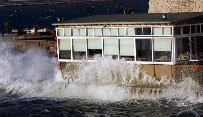 Προειδοποίηση Αρναούτογλου για ακραία καιρικά φαινόμενα την Πέμπτη -Ο χάρτης θυελλωδών ανέμων