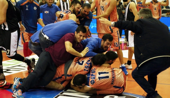 ΦΑΡΟΣ ΚΕΡΑΤΣΙΝΙΟΥ - ΠΑΟΚ 69-65: Όνειρο ζουν!
