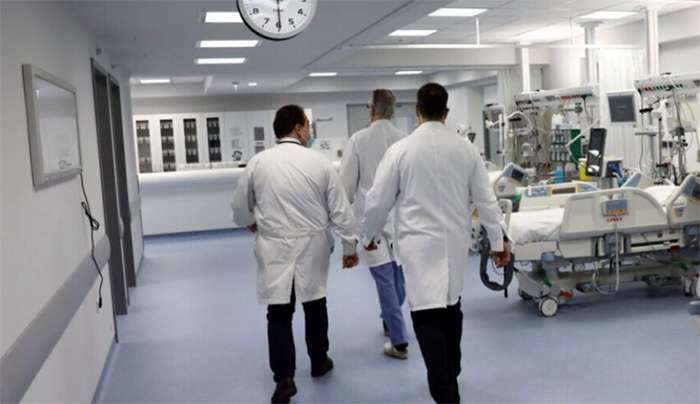 ΕΣΥ: Δεν πάνε στα νοσοκομεία οι γιατροί – Γιατί δεν αποδίδουν τα μέτρα του υπουργείου