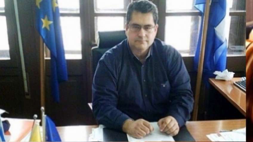 ΧΑΡΑΛΑΜΠΟΣ ΚΟΚΚΙΝΟΣ: Η Πολιτεία να στρέψει την προσοχή της στο...χωράφι! Σε μαρασμό  ο  πρωτογενής τομέας στα νησιά μας!