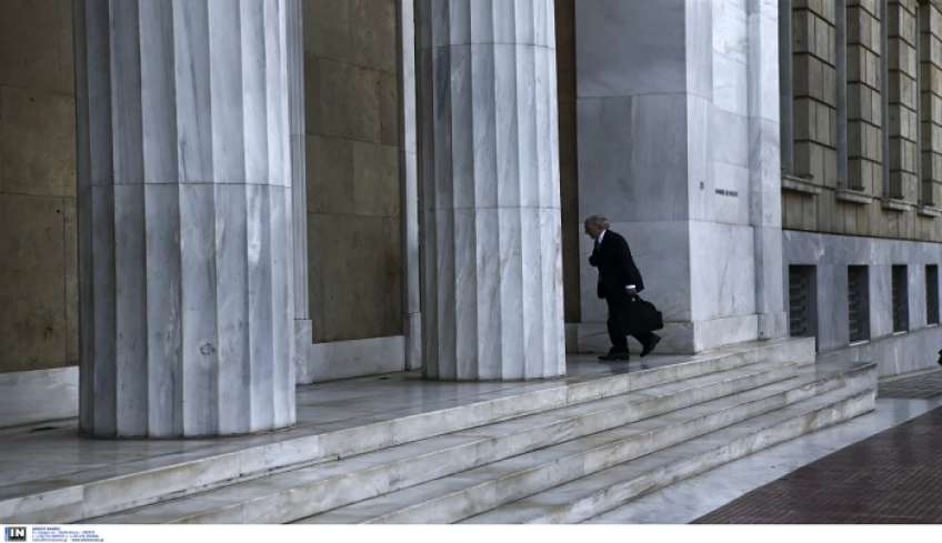 Ποιος ο κίνδυνος για τα στεγαστικά δάνεια, τι προειδοποιεί η Τράπεζα της Ελλάδος