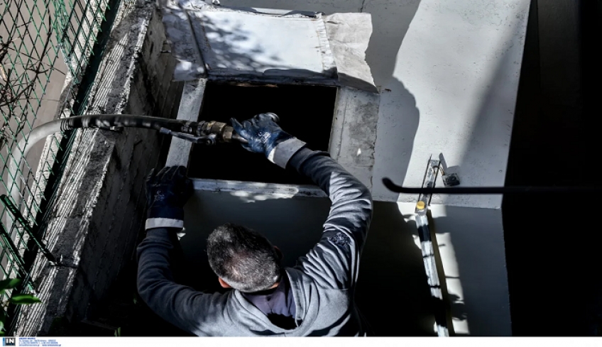 Εντός των ημερών η απόφαση για το επίδομα θέρμανσης, επιδότηση για φυσικό αέριο, πέλλετ, καυσόξυλα
