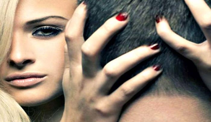 Τα 8 πράγματα που κάνουν κάθε άντρα να ζηλεύει!