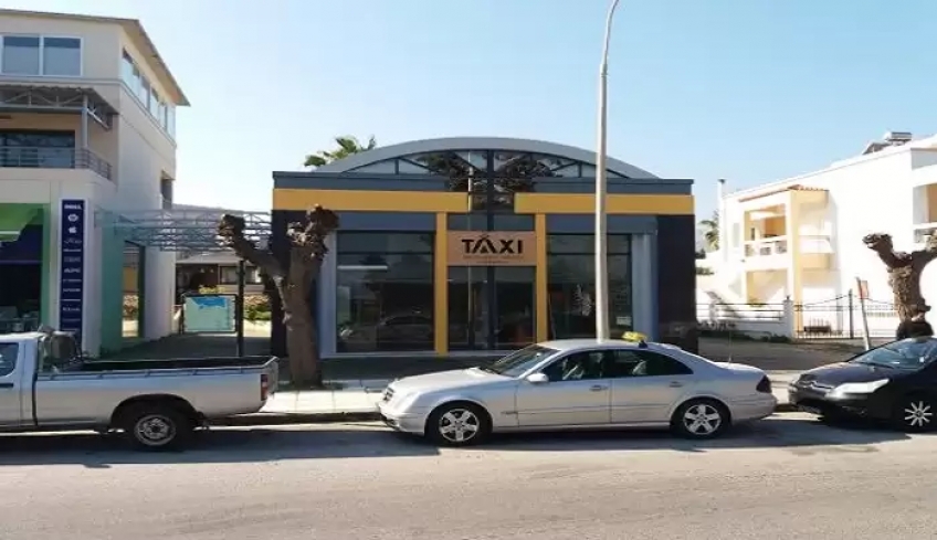 Ταξί Κω: «Πυροτεχνήματα με μοναδικό σκοπό την εξυπηρέτηση συμφερόντων τρίτων, που ευκαιριακά χρησιμοποιούν το νησί της Κω για να εισπράξουν μεγάλα ποσά»