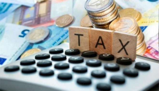 Φορολογικό νομοσχέδιο: Κατάργηση ΕΝΦΙΑ σε χωριά, μειωμένο ΦΠΑ στα νησιά και αυξήσεις σε Σώματα Ασφαλείας