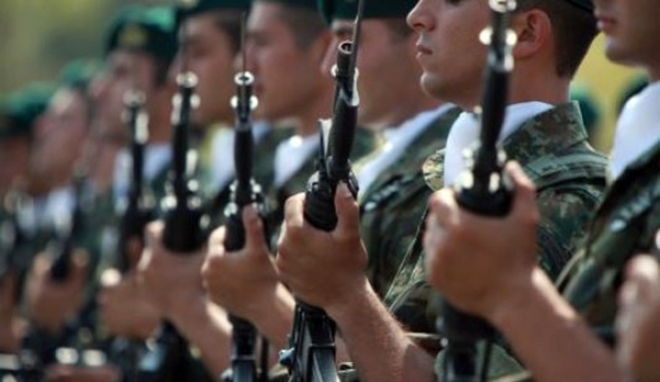 Καθαρισμός ακτών σε Κω και Λέρο από τις Ένοπλες Δυνάμεις