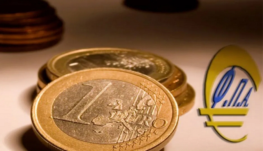 ΦΠΑ: Προς μονιμοποίηση το 13% σε τουρισμό, μεταφορές, καφέ, κινηματογράφους, θέατρα