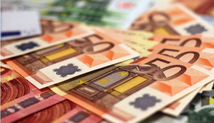 Αυξάνεται στα 1.600 το όριο του ακατάσχετου λογαριασμού