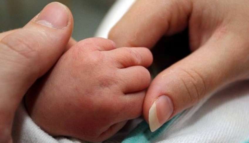Αεροδιακομιδές νεογνών από Ρόδο και Κω στο Ηράκλειο