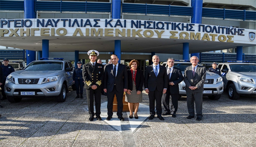 Τελετή παραλαβής 54 οχημάτων τύπου Pick Up από το Λιμενικό Σώμα (ΦΩΤΟ)